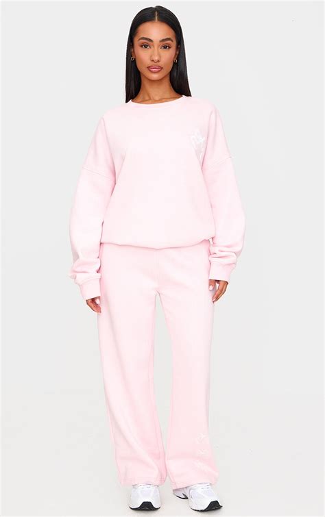 Best Pink Tracksuit Trends 2023