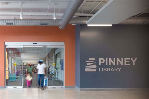 Pinney Library Hours