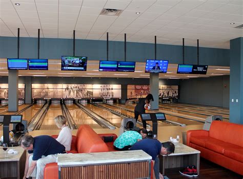 pinstripe alley bowling