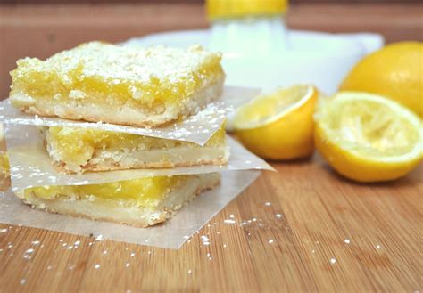 Delightful Lemon Bars: Sweet and Zesty!