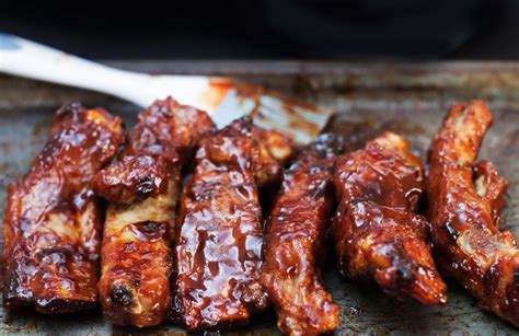 Mouthwatering BBQ Ribs: Smoky Goodness