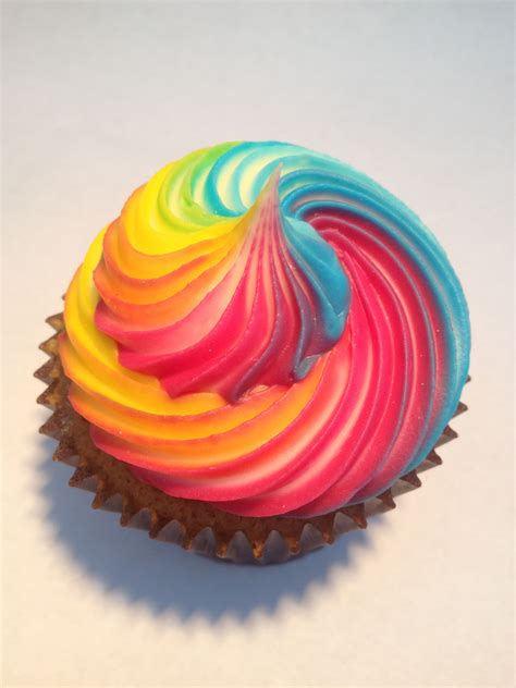 Breathtaking Rainbow Cupcakes