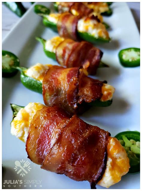 Cheesy Bacon-Wrapped Jalapeño Poppers