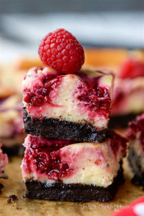 Elegant Raspberry Cheesecake Bars