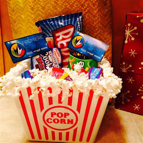Homemade Gourmet Popcorn: Movie Night Must