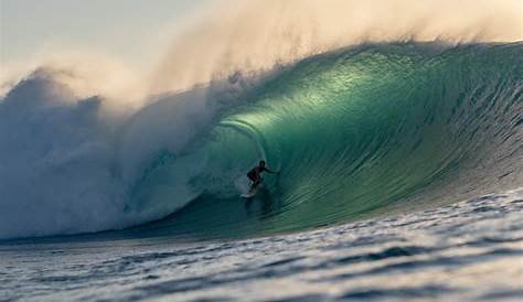 Pipeline Surf The World S Best ers Take On Massive January 2017