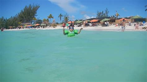 pirates cove beach grand bahama