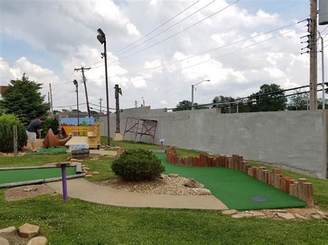 pirates crusade mini golf