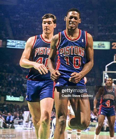 Pistons Center 80S