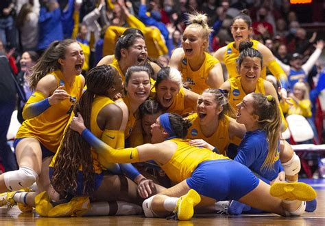 Pitt Women's Volleyball Final Four