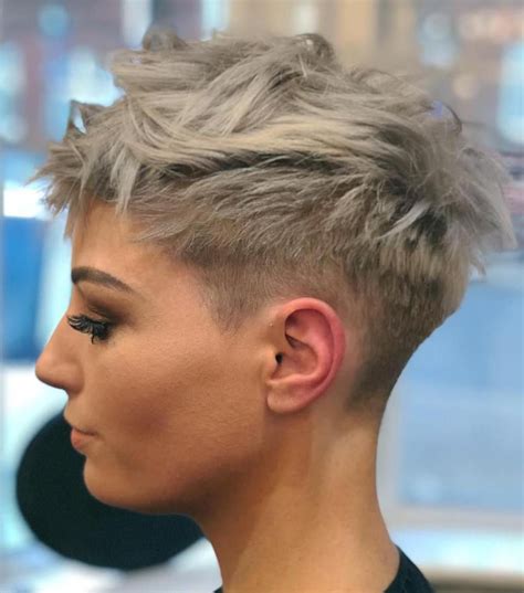 2021 Latest Edgy Look Pixie Haircuts with Sass