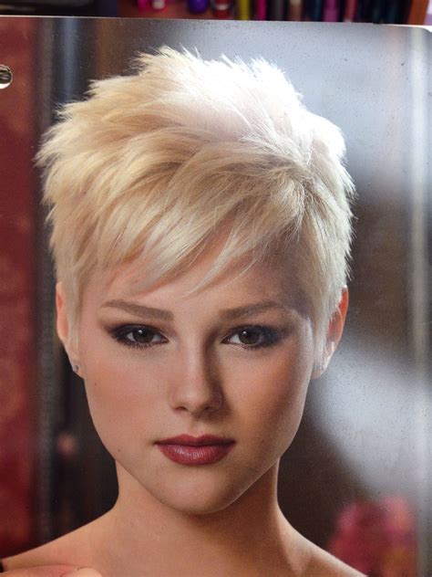 pixie cut fine thin hair