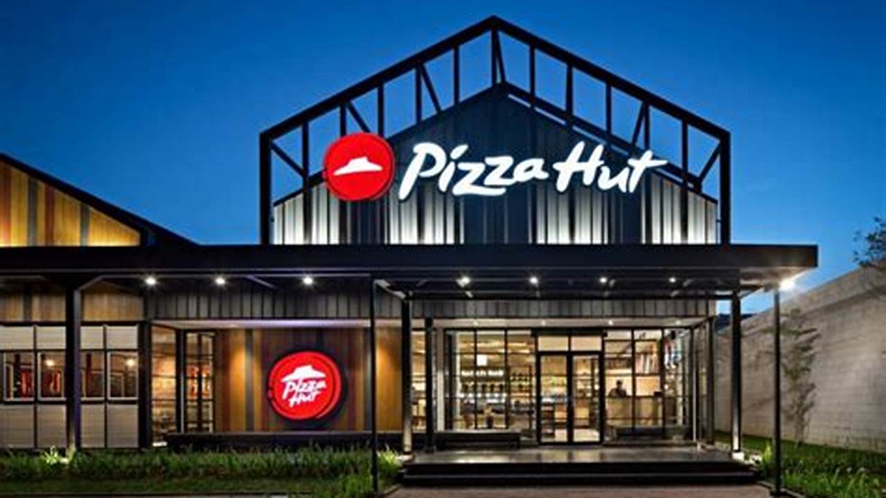 Temukan Kuliner Lezat di Pizza Hut Restoran The Park Solo