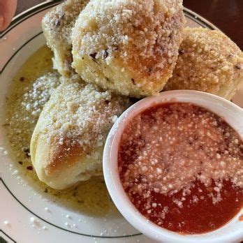 Pizza Edgewater Drive