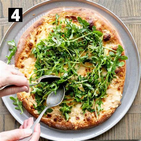 pizza with arugula recipe