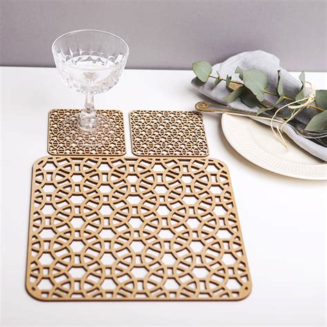 placemats and coasters set