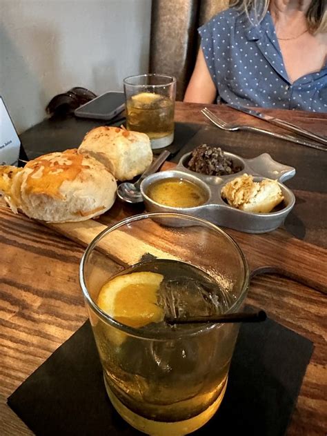 Discover the Seasonal Delights at Plae Bistro: Menu Exquisiteley Curated