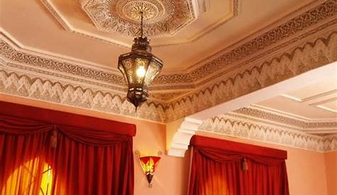 Décoration de Salon Marocain plafond en platre suspendu