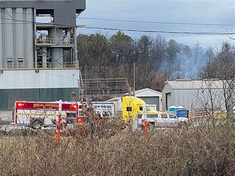 plane crash arkansas today