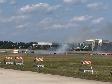 plane crash at pdk airport