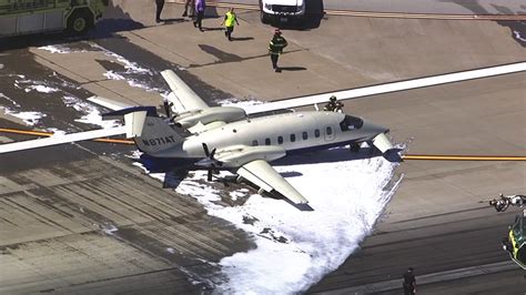 plane crash at san jose airport
