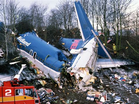 plane crash in uk