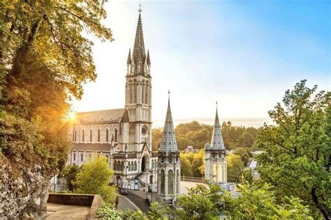 planning a trip to lourdes france
