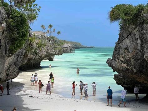 planning trip mtende beach