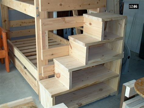 Training wood project Bunk beds with stairs plans