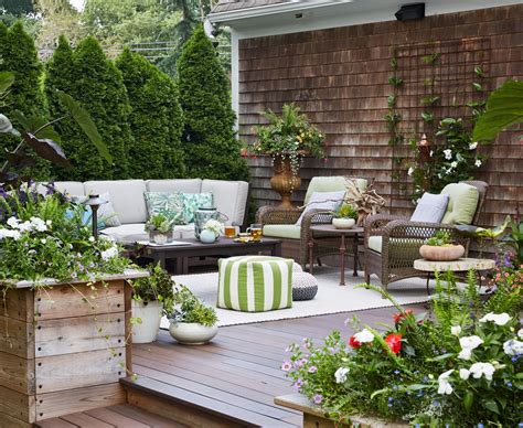 Quiet CornerDecorate Your Deck With Plants Quiet Corner