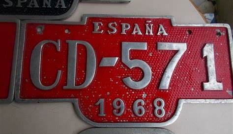 Plaque Immatriculation Rouge Espagne De Collection Alu 520 X 110 Mm