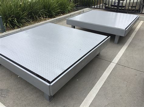 Platform Scale Stand