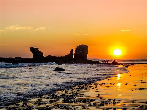 playa el tunco en el salvador