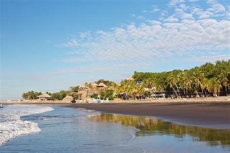 playas en el salvador