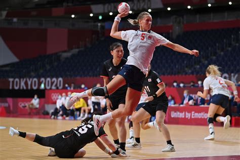 players in handball game