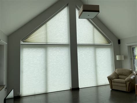 Pleated Blinds Triangular Windows