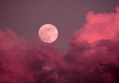 pleine lune rose du 24 avril