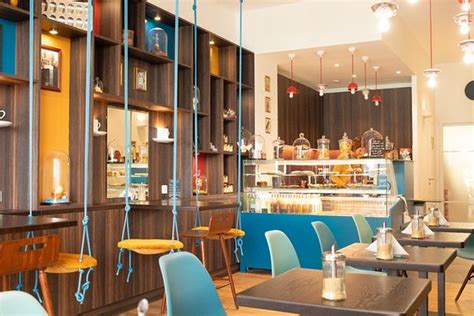 pleure pas restaurant