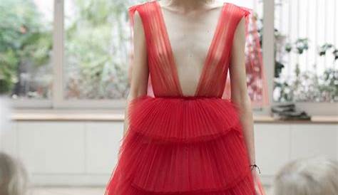 La robe plissée du défilé Dior haute couture à Shanghai