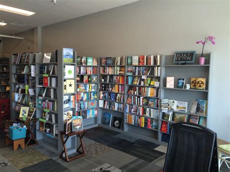 Plot Twist Bookstore Ankeny