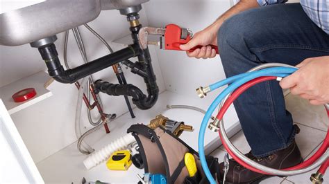 Plumber Fixing Drain Glendale