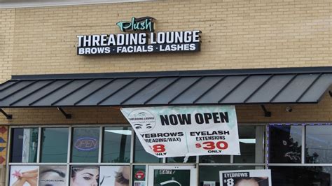 Plush Threading Lounge Services