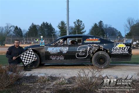 plymouth dirt track racing results