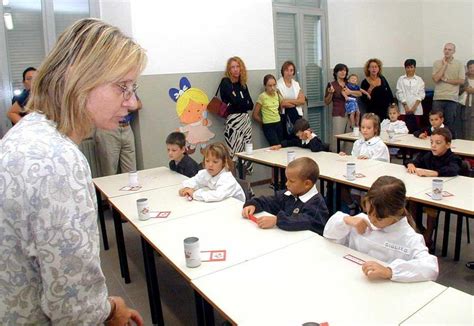 poggibonsi terremoto scuole chiuse