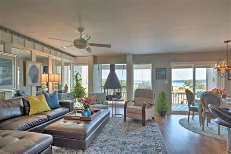 point venture vacation rentals