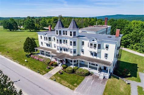 poland springs maine vacation rentals