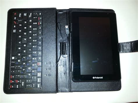 Polaroid 7 Tablet And Keyboard Case
