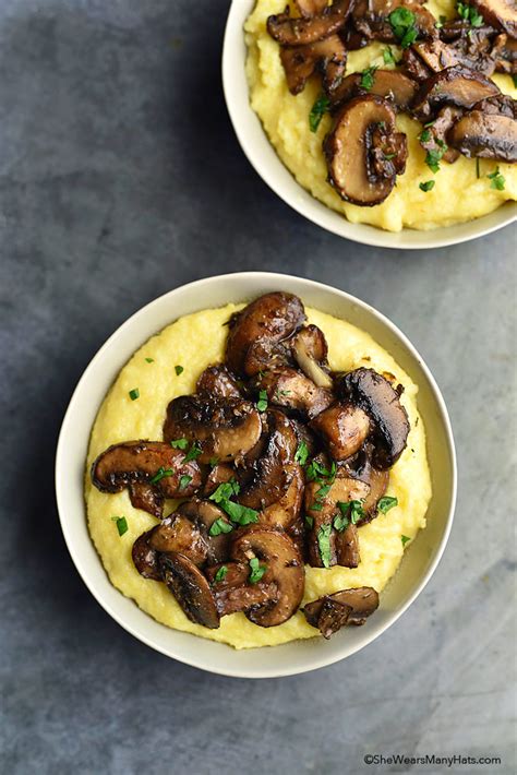 polenta with mushrooms and cheese