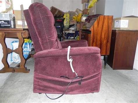 Poltrone Anziani Usate