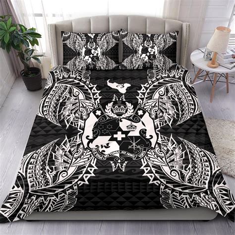 Polynesian Print Bedspreads